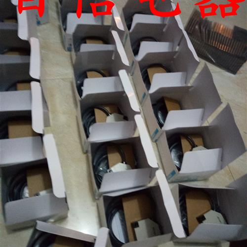 议价E3JK-DS30M1 E3S-CL2 E3JK-5DM2 E3L-DS50E4 E3E2-3L