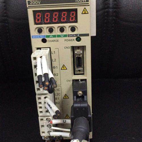 议价全新原装R88D-WT01H欢迎来电询价测试OK包邮