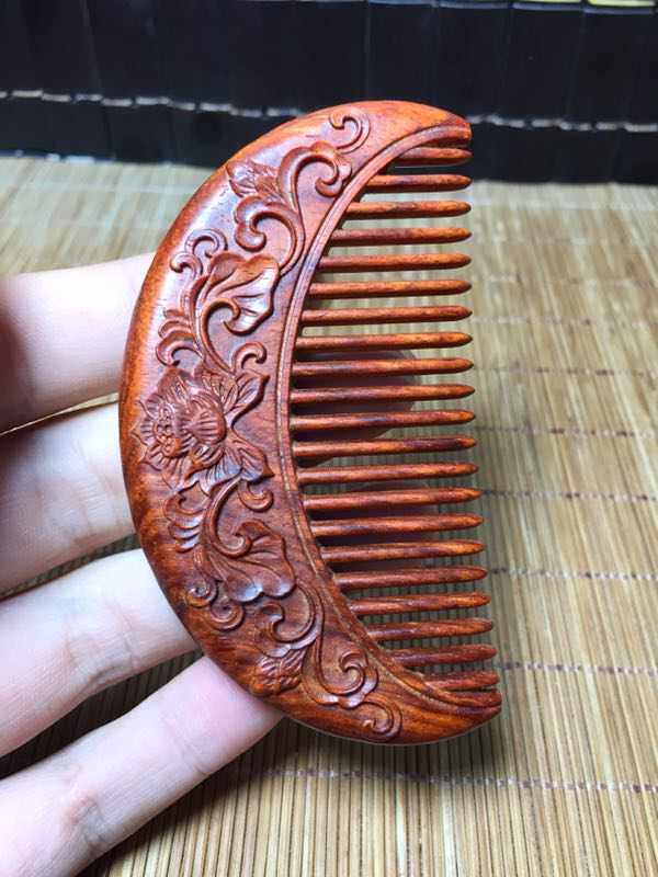 印度小叶紫檀梳子精雕红木梳头静电梳按摩木梳黄花梨檀香送礼盒装