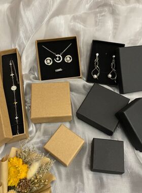 跨境简约精致丝带手镯项链礼盒耳钉戒指天地盖首饰盒包装盒厂现货