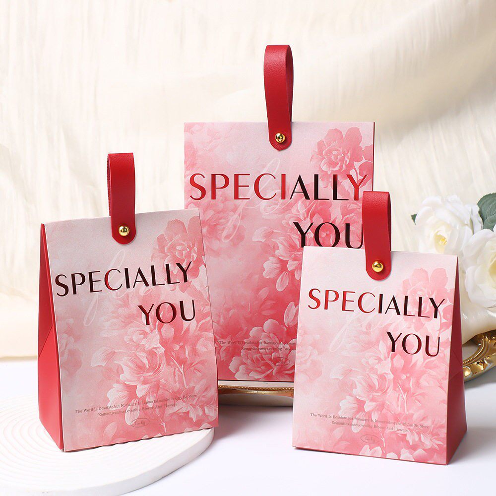 高级感结婚伴手礼盒子婚礼喜糖盒糖果袋创意订婚空盒包装礼盒批发