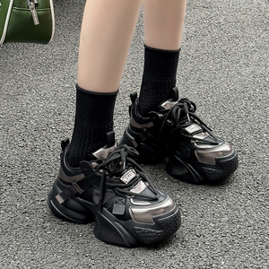 欧洲站真皮轻便老爹鞋女2023新款小个子增高厚底潮流休闲运动鞋子