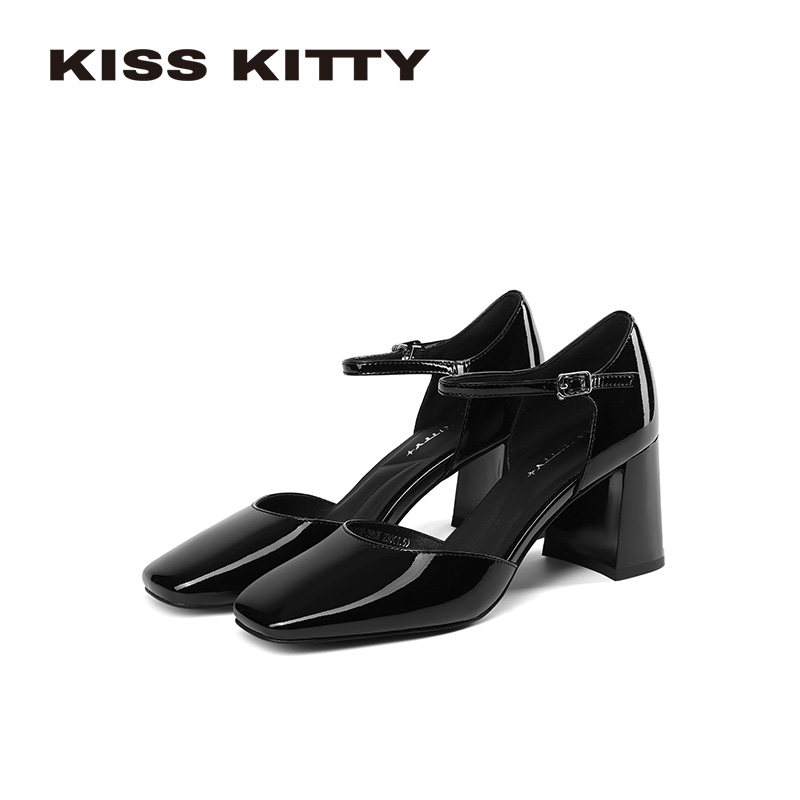KISSKITTY一字带扣包头凉鞋女2026年新款法式黑色高跟玛