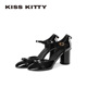 红色包头粗跟圆头中空高跟鞋 KISSKITTY一字扣带凉鞋 女2026春新款