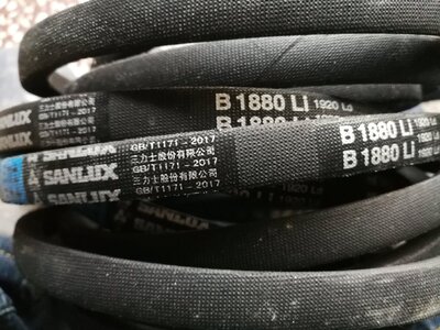 橡胶三角带 B-1880 5V-1180 SPB3150 B99