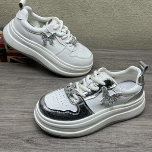 2025年春夏款品牌专柜正品蝴蝶结水钻圆头厚底增高休闲运动女板鞋