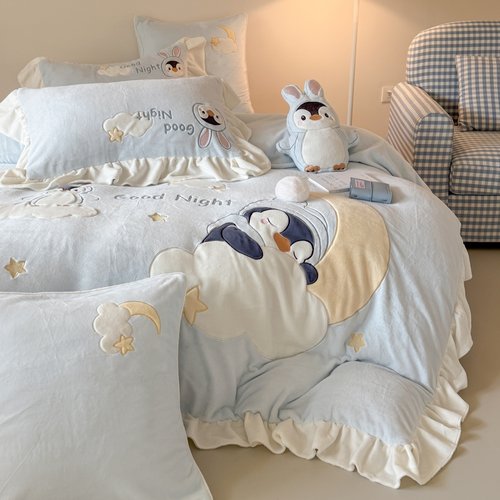 卡通企鹅加厚牛奶绒少女心四件套