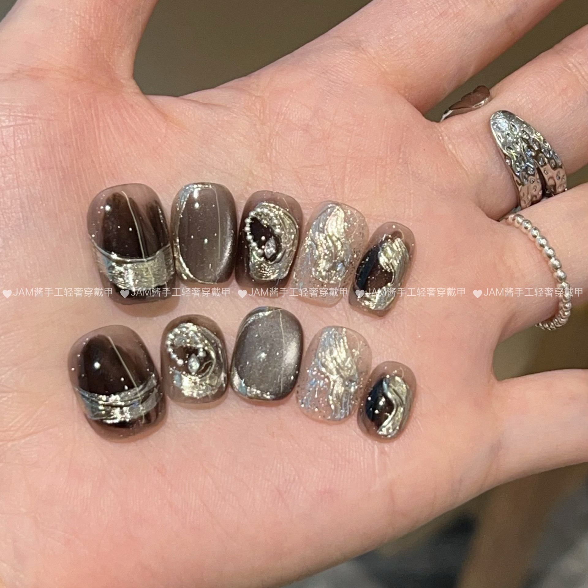 黑暗荣耀 新款纯手工穿戴甲短款黑色晕染甜酷穿戴美甲高级感显白