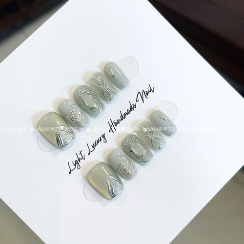 冰清玉洁 新款纯手工穿戴甲短款轻奢翡翠绿猫眼穿戴美甲贴高级感