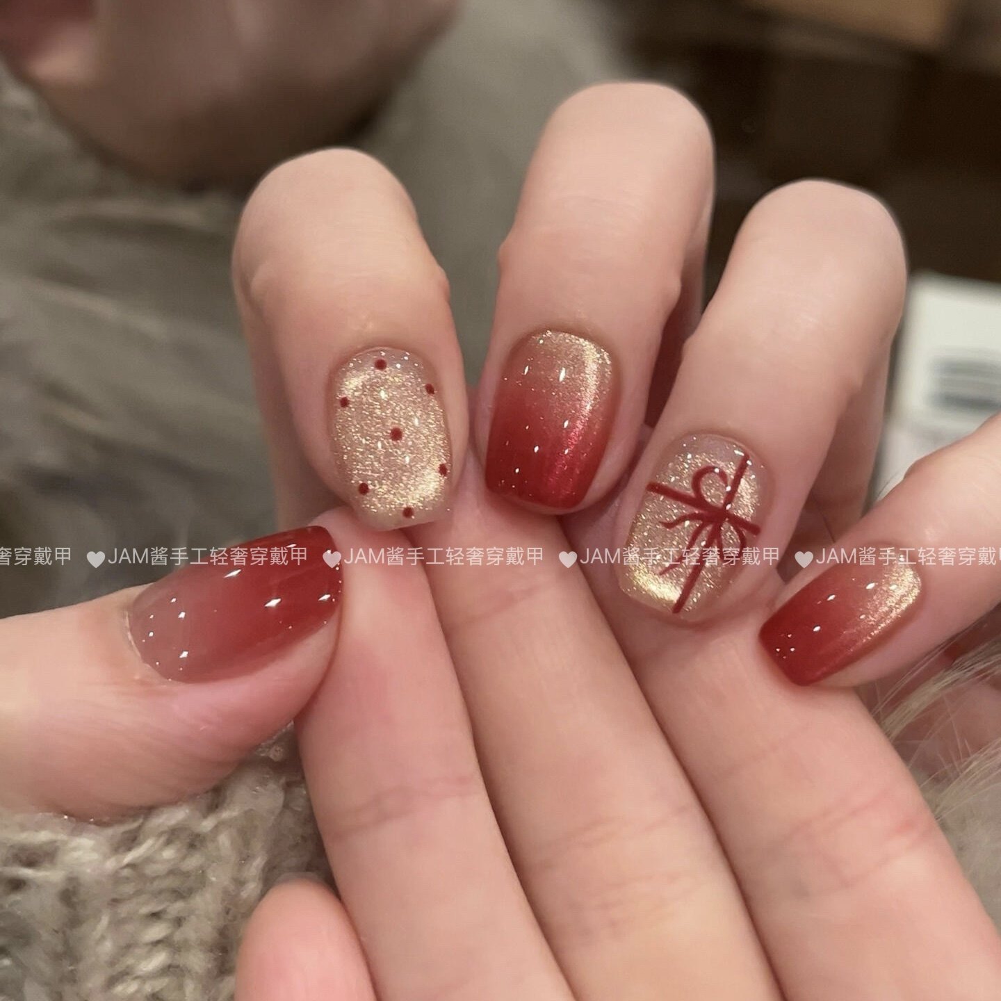 冬日礼遇 新款纯手工穿戴甲短款红色渐变波点猫眼穿戴美甲高级感,彩妆/香水/美妆工具,穿戴甲/甲片,淘宝优惠券,粉丝福利购,淘宝优惠卷
