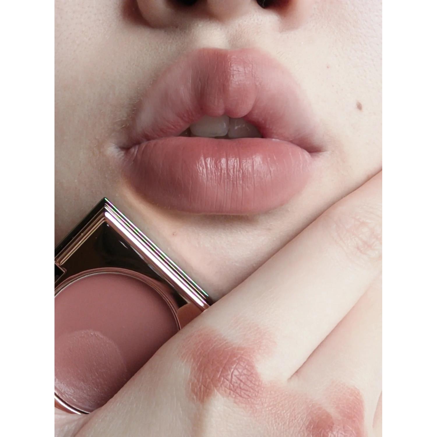 低饱和灰粉色口红裸色系