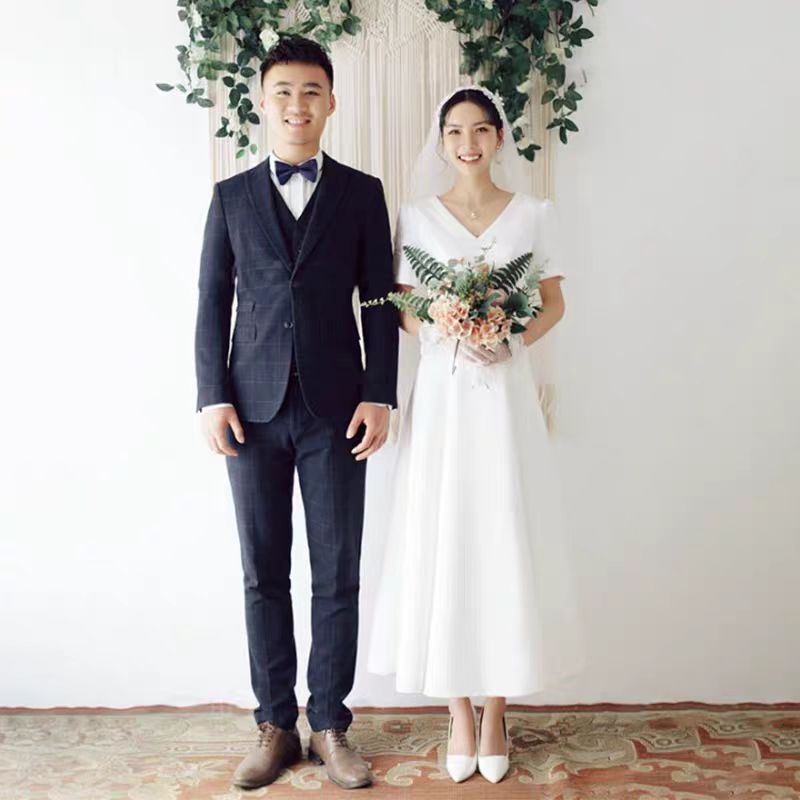 2025新款大码显瘦拍照缎面婚纱轻便简约旅拍出门纱
