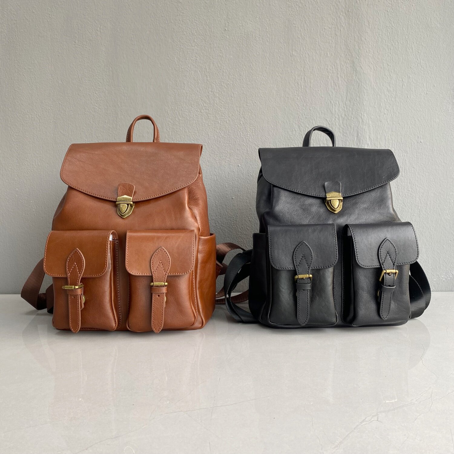 外贸欧美订单~进口头层植鞣牛皮~英伦风小众时尚复古休闲双肩背包