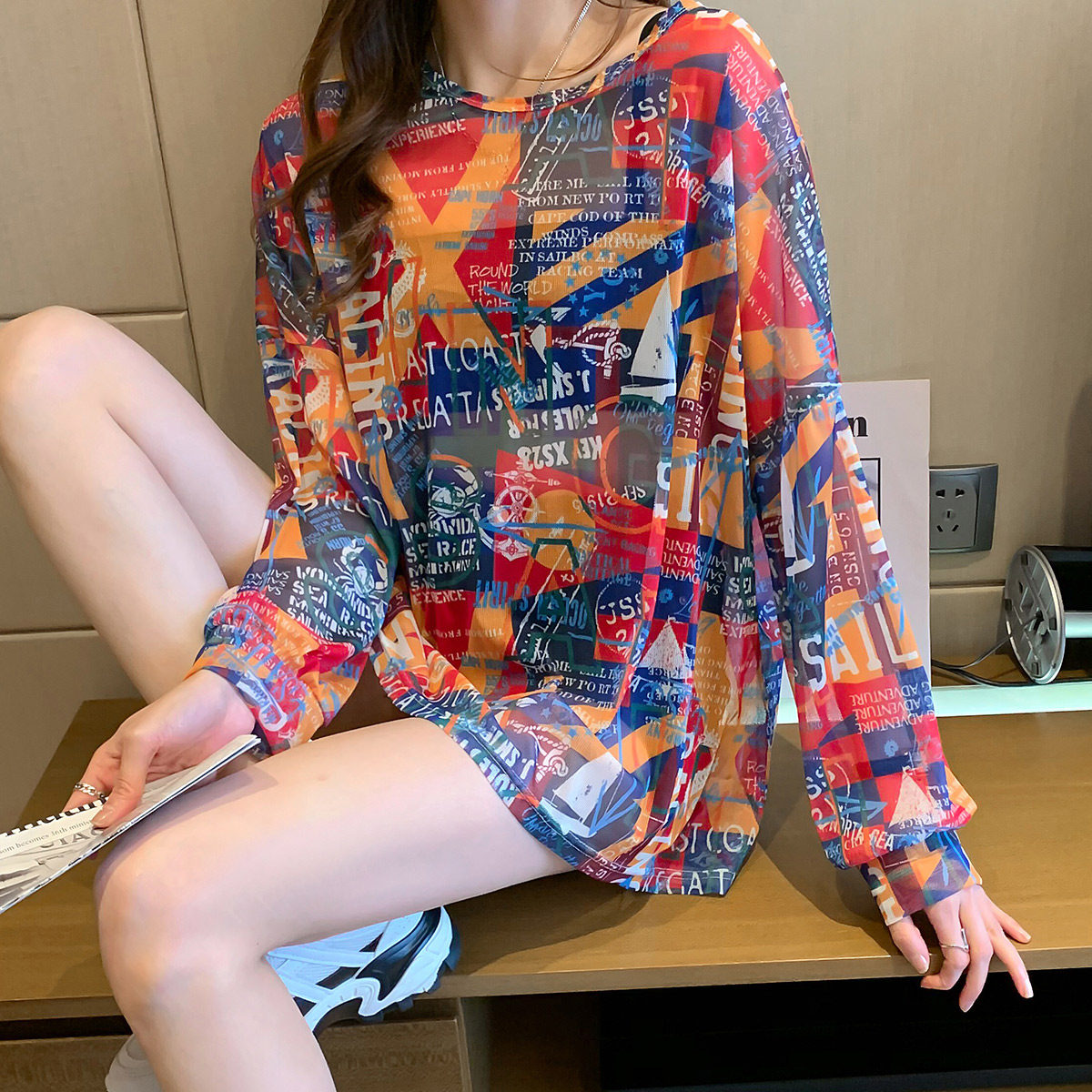 实拍 2021夏季新款冰丝ins防晒衣女宽松薄款涂鸦透视空调衫潮