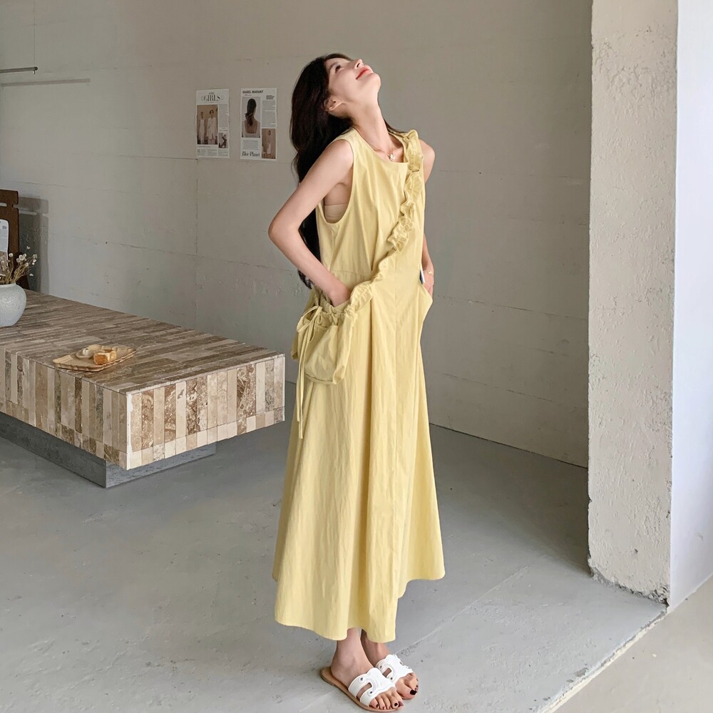 黄色温柔风背心连衣裙女2025夏新款法式高级感独特减龄显瘦a字裙,女装连衣裙,浙宝160