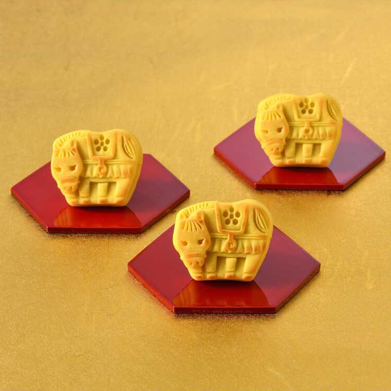 日本俵屋吉富马年干支桃山馒头