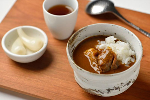 8食入 汤咖喱方便包 盒装 日本 北海道奏春楼