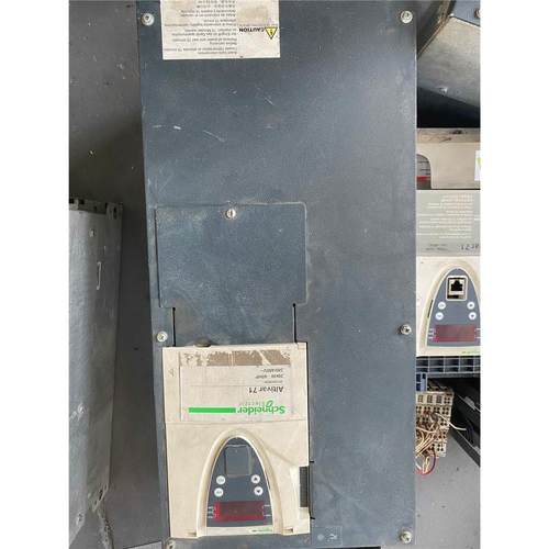 （议价）ATV61HD30N4Z施耐德变频器ATV61系列30KW 380V 成色好 实