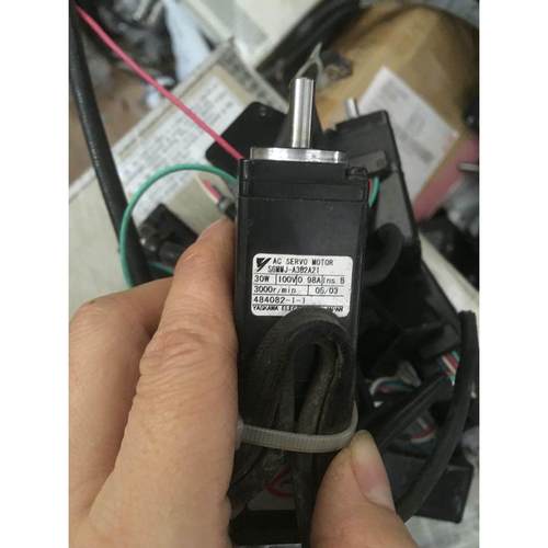 （议价）安川伺服电机SGMM-A1C312/SGMM-A2C3YK11/SGMMJ-A3B2A21