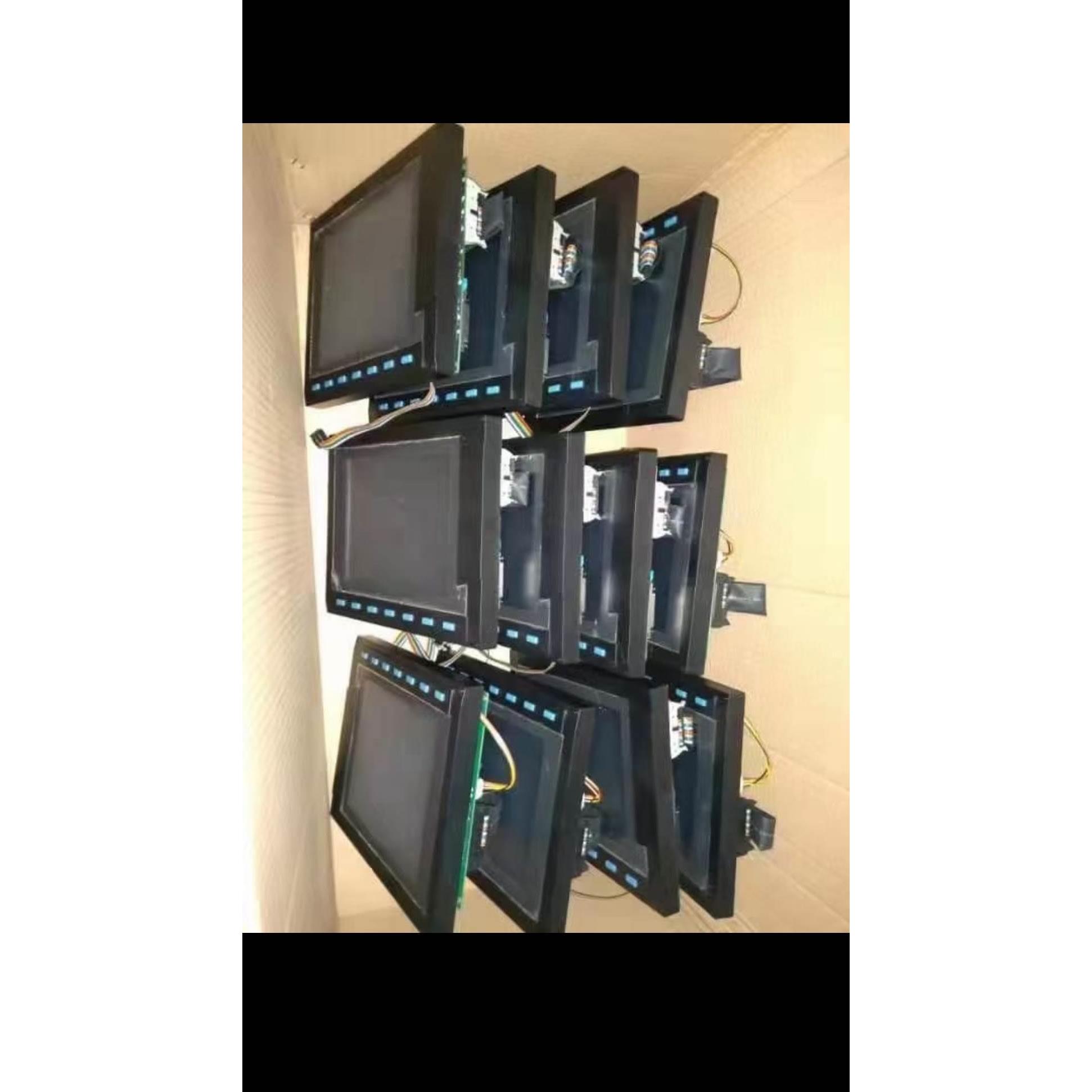 （议价）日本原装正品 FCU6-DUN22三菱64液晶显示器 FCU6-DUN22按