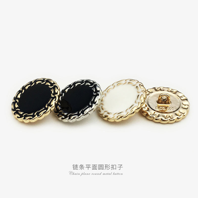 简约链条点油金属纽扣西装