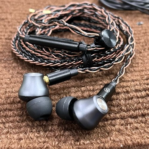千元级别 HIFI耳机 娄式圈铁组合MMCX入耳式耳机丰达动圈