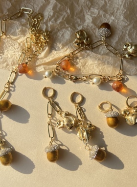 外贸饰品小众森系甜美可爱田园风松鼠手链松果耳钉 项链