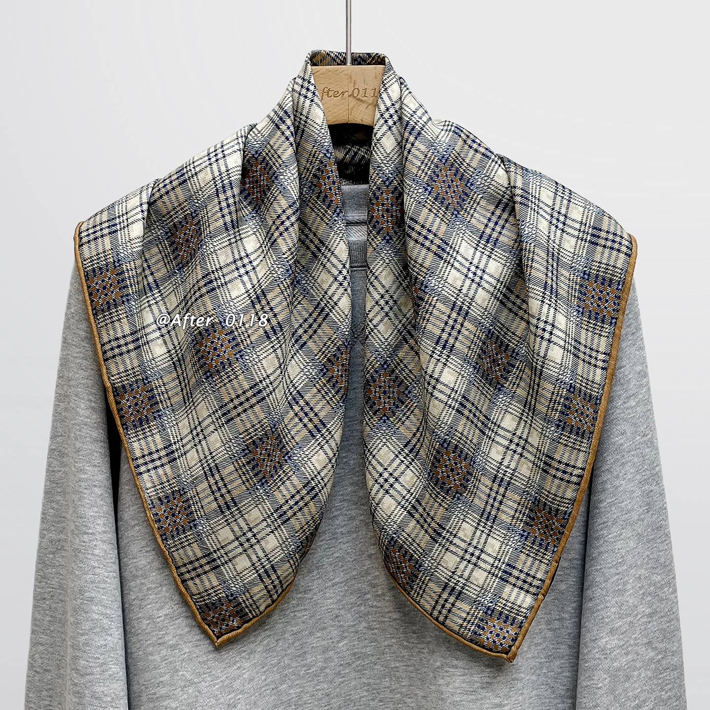 通勤风桑蚕丝真丝羊毛双面异色