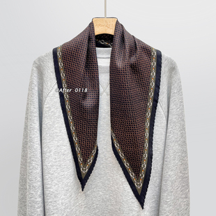 After【铁环锁扣】中性风时尚简约100羊毛菱形巾围巾丝巾披肩女