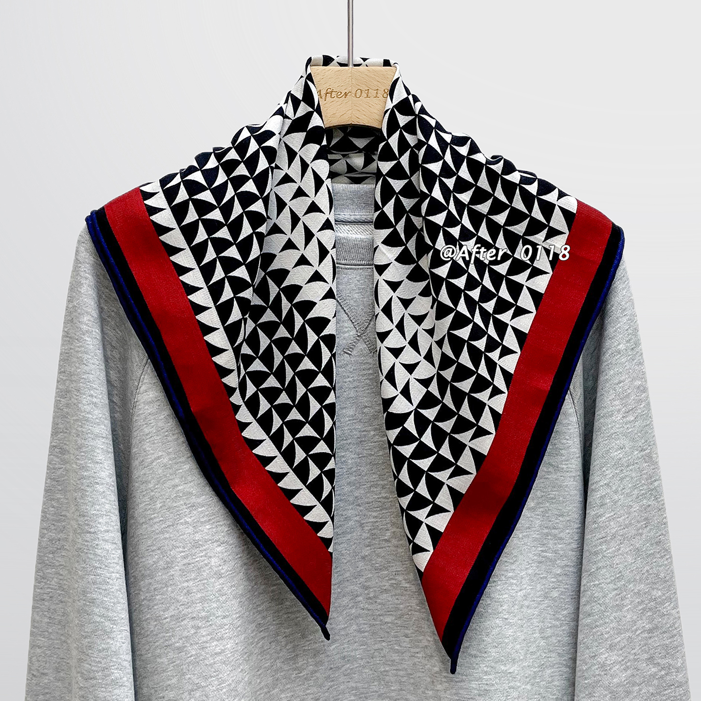 真丝羊毛双面异色绵羊毛丝巾围巾