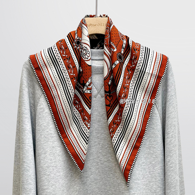 时尚百搭设计感真丝羊毛围巾披肩