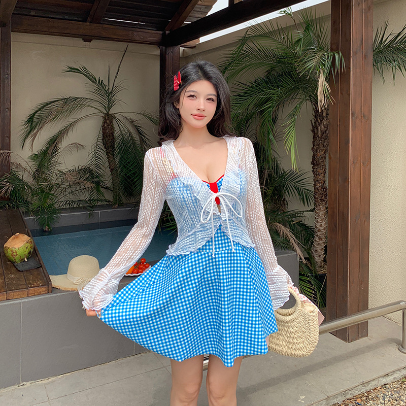 女生泳衣大码连体保守高级感绝美微胖女孩遮肉裙式遮肚泡温泉度假