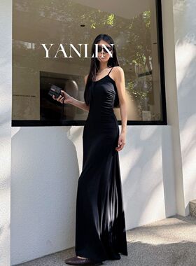 法式气质修身吊带连衣裙女春夏季褶皱收腰露背性感A字裙拖地长裙
