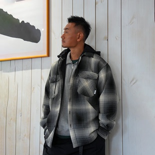 DETACHABLE-HOOD QUILTED SHIRT JACKET可拆卸帽绗缝廓形衬衫夹克