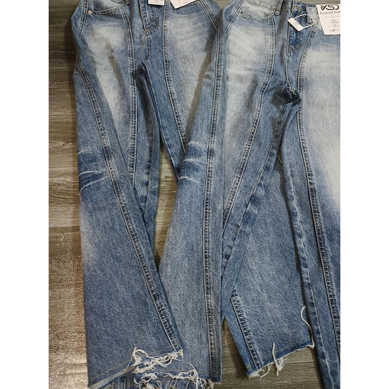 高个子加长裂痕毛边镰刀牛仔裤