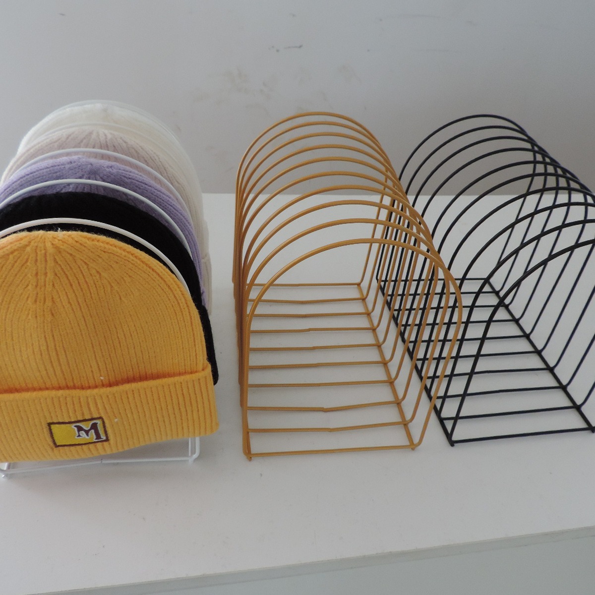 居家多用能桌面铁艺桌面收纳架帽子架店里书架置物架小型杂志架