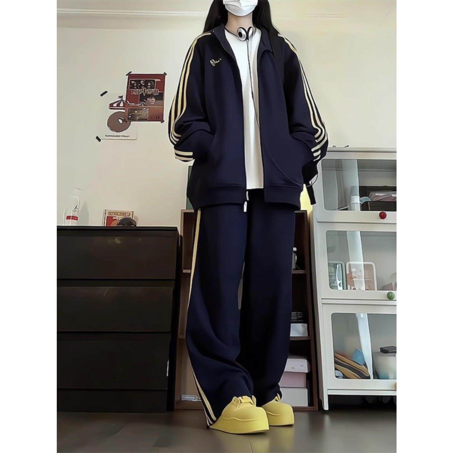 国潮嘻哈休闲运动服套装女秋季美式黑色宽松大码卫衣阔腿裤两件套,女装/女士精品,时尚套装,淘宝优惠券,粉丝福利购,淘宝优惠卷