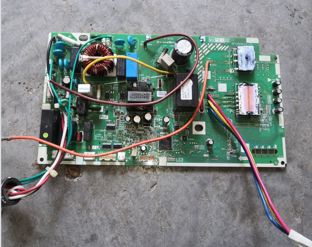 适用大金空调2P271899-5电脑板外机主板3PCB2824-71