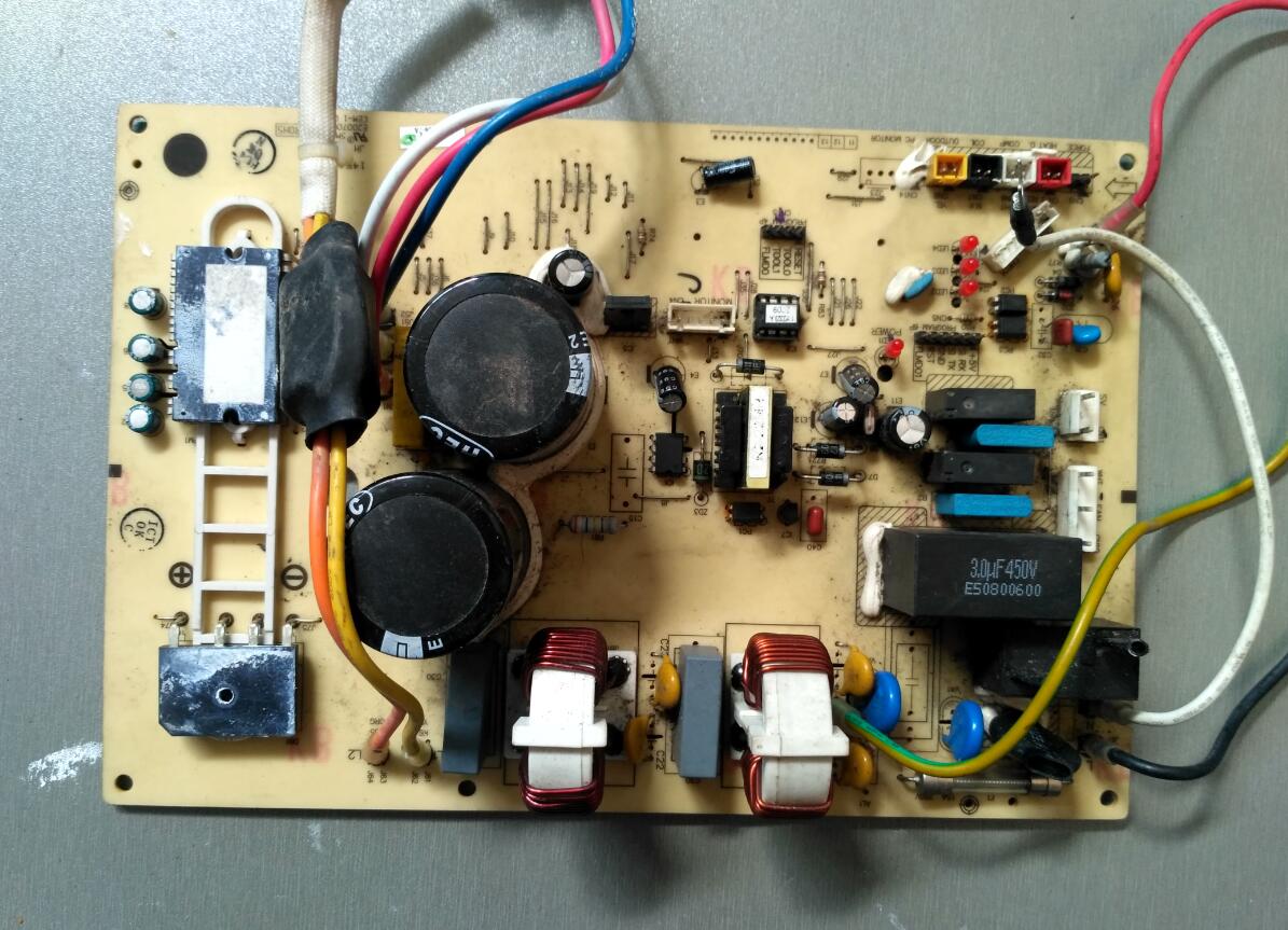 适用于科龙KFR-26W/EFVCS3 外模一体板1468763 1456110，C