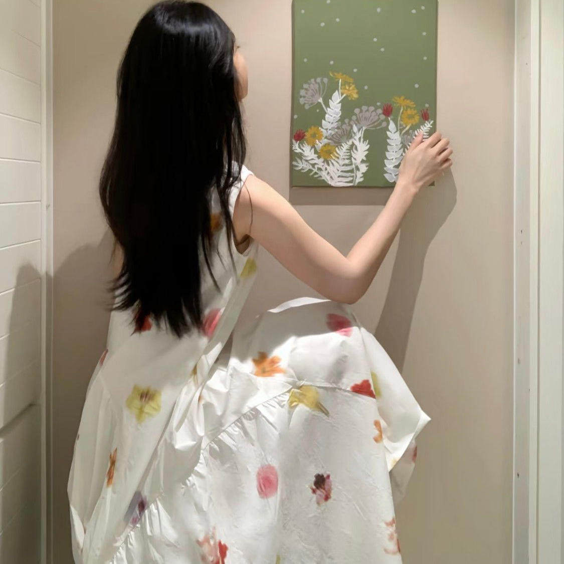 优雅甜妹~25夏季新清纯少女甜美白色桔梗连衣裙 气质花朵宽松长裙