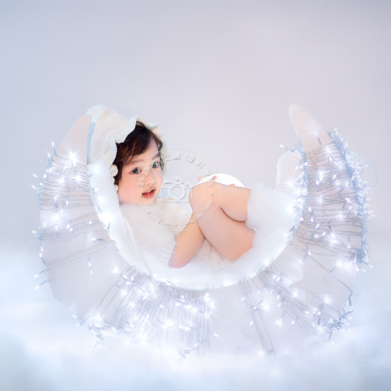 children Photography prop Moon Shook her bed LIGHT Studio photograph prop Moon Location prop Moonin the 3C Digital Accessories, SLR/Single-camera accessories , Studio Equipment , Props class  category - from Buy2taobao.com to provide professional Taobao agent buy service