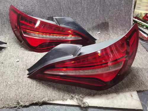 奔驰W117尾灯CLA180 CLA200 CLA250 CLA260 CLA220左右尾灯拆车