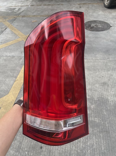 适用于奔驰V260尾灯V250 V级W447威霆后尾灯拆车原厂倒车灯
