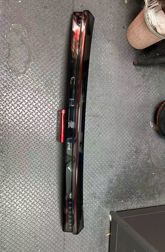 奇瑞瑞虎8Plus原装后贯穿尾灯总成TIGGO 8后中间尾灯刹车灯倒车灯
