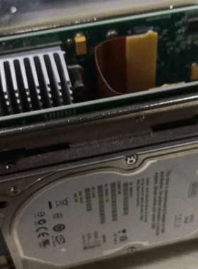 PXIe8106 制器 ，新，ok。系统自带LABV.询价