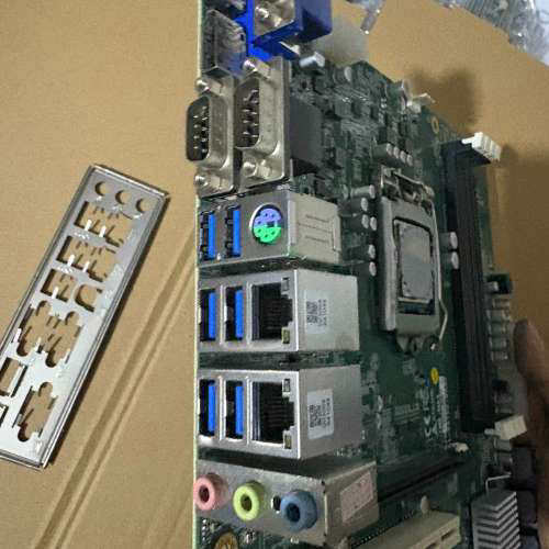 凌华IMB-M43  一切 还5片.询价