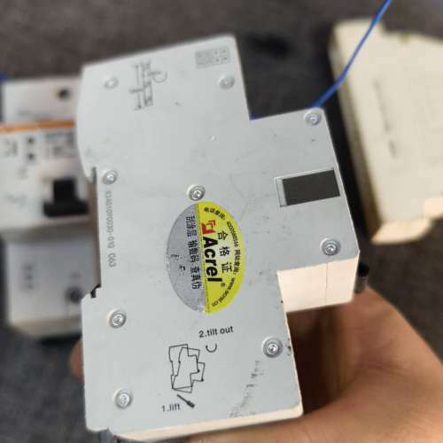 ASCB1-63-1P安科瑞铁塔基站用智慧空开 智能小型断路.询价