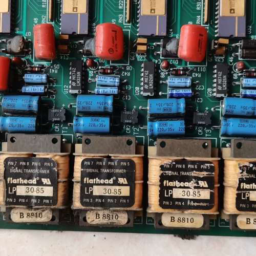 电路板板一，心片AD567JD。，，没条件检.询价