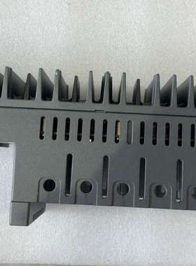 NI cRIO-9082 8槽控制器 ，，议.询价