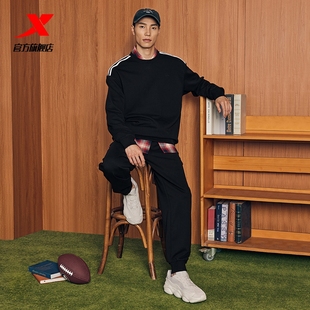 特步运动套装男女款2025冬季新款加绒圆领套头衫上衣束脚针织长裤
